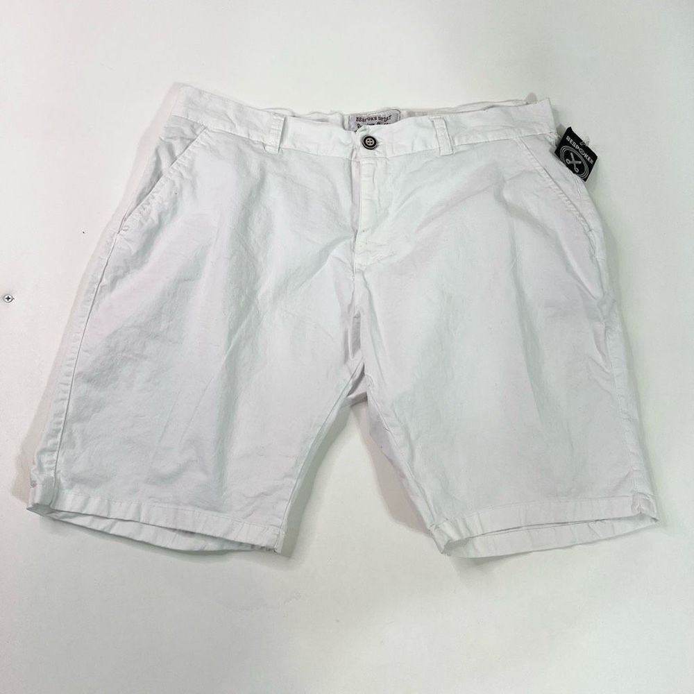 NEW!!!!  White Men's Cotton Bespoke Shorts - Classic Everyday Style